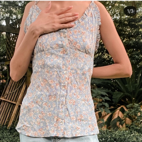 🥑FREE🥑 w/any FP purchase NWOT Floral Tank in Light Blue/Pink - Picture 2 of 3